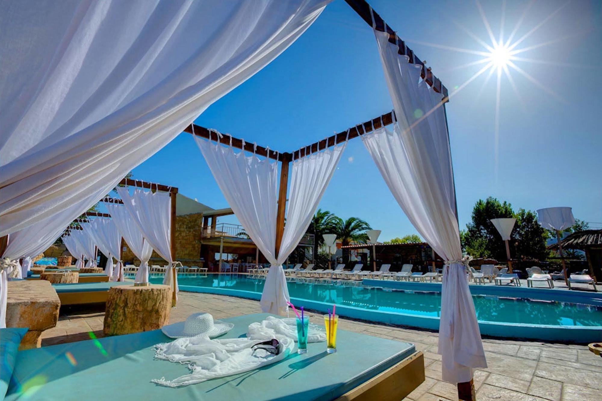 Island Beach Resort (Adults Only) Kávos Exteriör bild